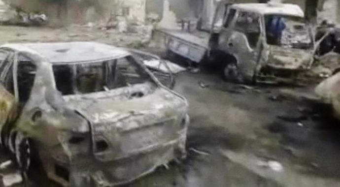 Suriye'de bombalı araç saldırısı: 48 ölü - İLK GÖRÜNTÜ Suriye'de bombalı araç saldırısı: 48 ölü - İLK GÖRÜNTÜ