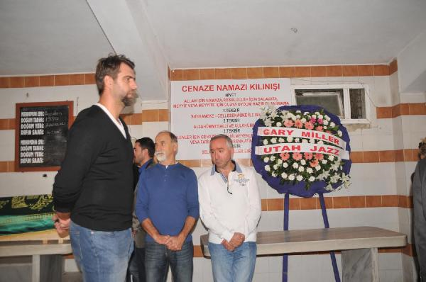 Utah Jazz Mehmet Okur'u unutmadı Utah Jazz Mehmet Okur'u unutmadı