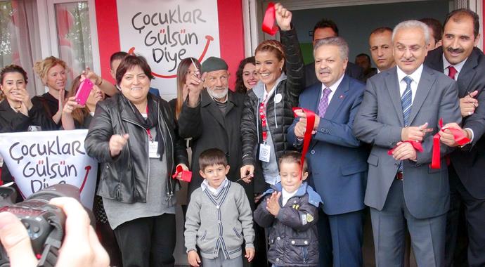 Gülben Ergen'den duygusal konuşma 'Umarım ömrüm...' Gülben Ergen'den duygusal konuşma 'Umarım ömrüm...'