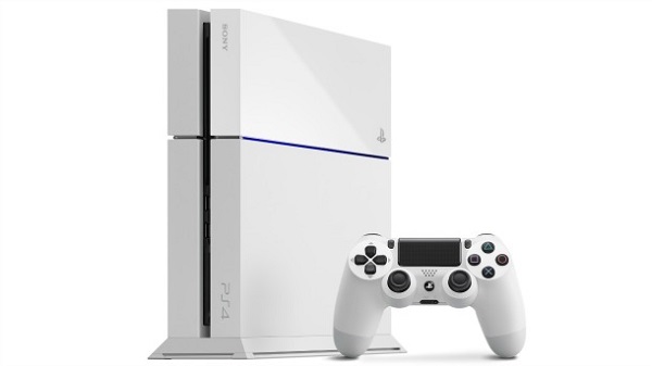 Beyaz PlayStation 4 geliyor! Beyaz PlayStation 4 geliyor!