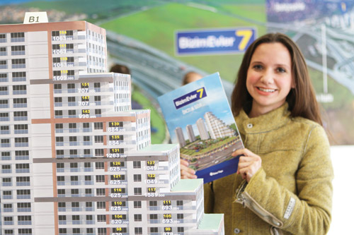 Bizim Evler 7'nin yüzde 50'si ilk günde satıldı Bizim Evler 7'nin yüzde 50'si ilk günde satıldı