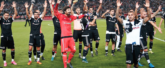 Beşiktaş derbi hasretini 2 yıl sonra yine Fenerbahçe zaferiyle dindirdi Beşiktaş derbi hasretini 2 yıl sonra yine Fenerbahçe zaferiyle dindirdi
