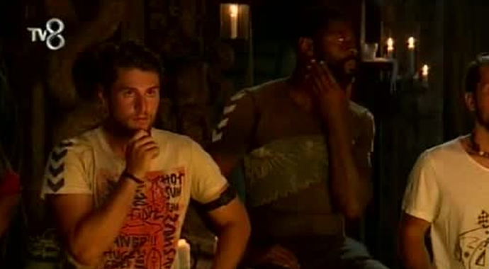 Survivor'da bu hafta kim elendi? Survivor'da bu hafta kim elendi?