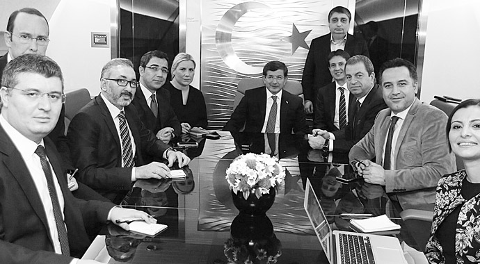 İngiltere Başkan'ı Cameron: IŞID'e karşı pozisyon aldık İngiltere Başkan'ı Cameron: IŞID'e karşı pozisyon aldık
