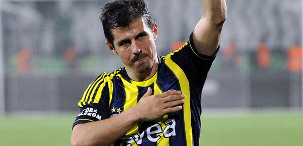 Aziz Yıldırım'dan olay sözler: ''Galatasaray'ın hiçbir gücü yok. Beşiktaş'ın da arkası boş' Aziz Yıldırım'dan olay sözler: ''Galatasaray'ın hiçbir gücü yok. Beşiktaş'ın da arkası boş'