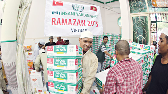 Vietnam 18:23 Ho Chi Minh için iftar vakti Vietnam 18:23 Ho Chi Minh için iftar vakti