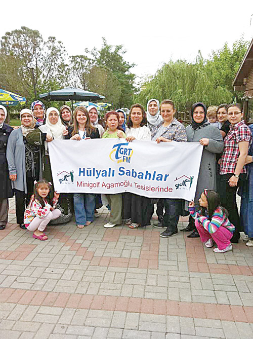 TGRT FM'in emektar programıcısı Hülya Düzgün: Radyonun Güzin ablası TGRT FM'in emektar programıcısı Hülya Düzgün: Radyonun Güzin ablası
