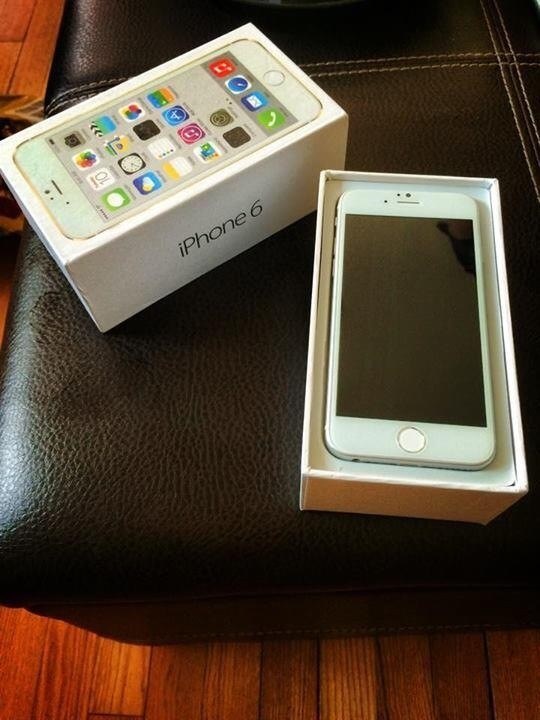 İşte iPhone 6'nın yayınlanan en net fotoğrafı İşte iPhone 6'nın yayınlanan en net fotoğrafı