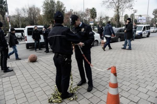 Zaman Gazetesi ve Samanyolu'na operasyon (Paralel Yapı operasyonunda son gelişmeler) Zaman Gazetesi ve Samanyolu'na operasyon (Paralel Yapı operasyonunda son gelişmeler)