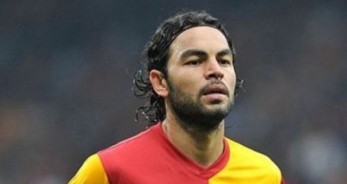 Galatasaray'dan şaşırtan haber! Yıldız oyuncu ayrılıyor mu? Galatasaray'dan şaşırtan haber! Yıldız oyuncu ayrılıyor mu?