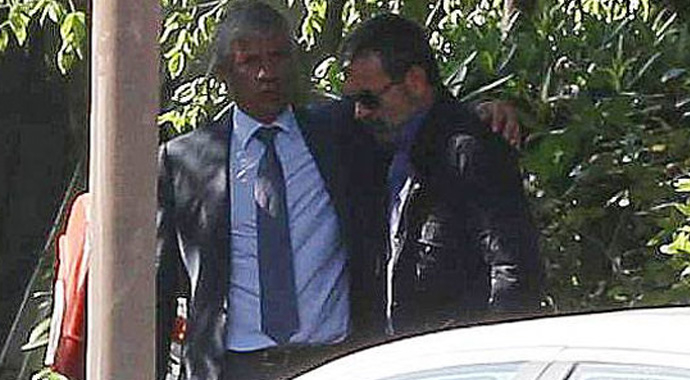 Aykut Kocaman Fenerbahçe'ye mi dönüyor? Aykut Kocaman Fenerbahçe'ye mi dönüyor?