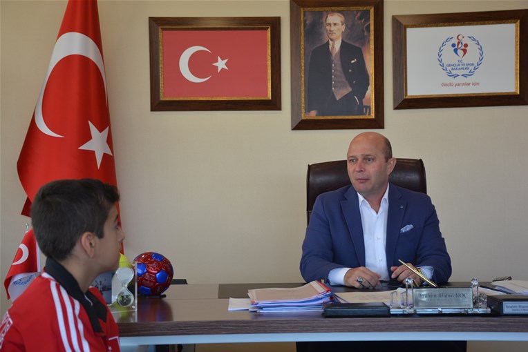 Hasan Celal Yıldırım'dan çifte başarı Hasan Celal Yıldırım'dan çifte başarı