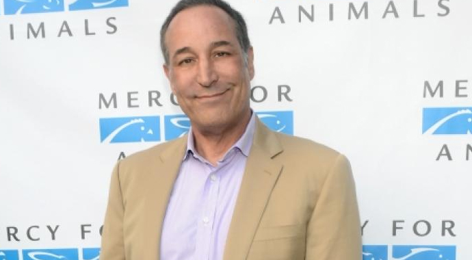 Ünlü yapımcı Sam Simon hayatını kaybetti Ünlü yapımcı Sam Simon hayatını kaybetti